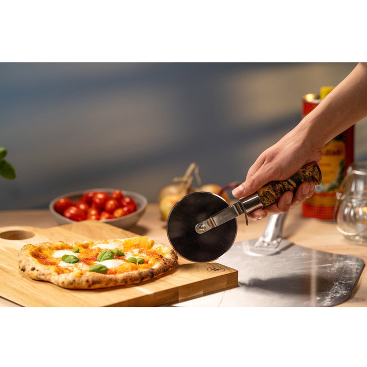 Pizzaslicer Hunter Premium Pizza Wheel - Bild 4